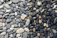 Splitt Basalt getrommelt 20 kg 5-8 mm mit Mengenrabatt